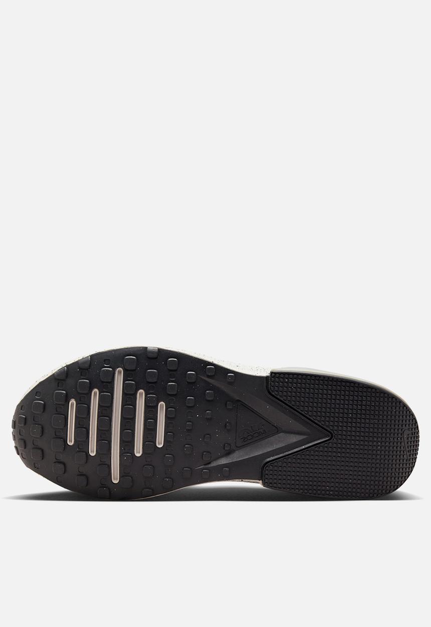 Nike - Nike Air Zoom TR1