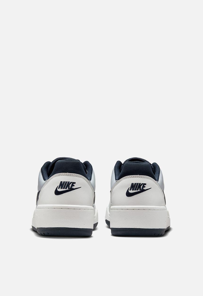 Nike - Nike Full Force Lo