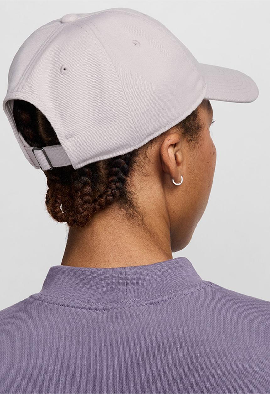 Nike - Nike Club