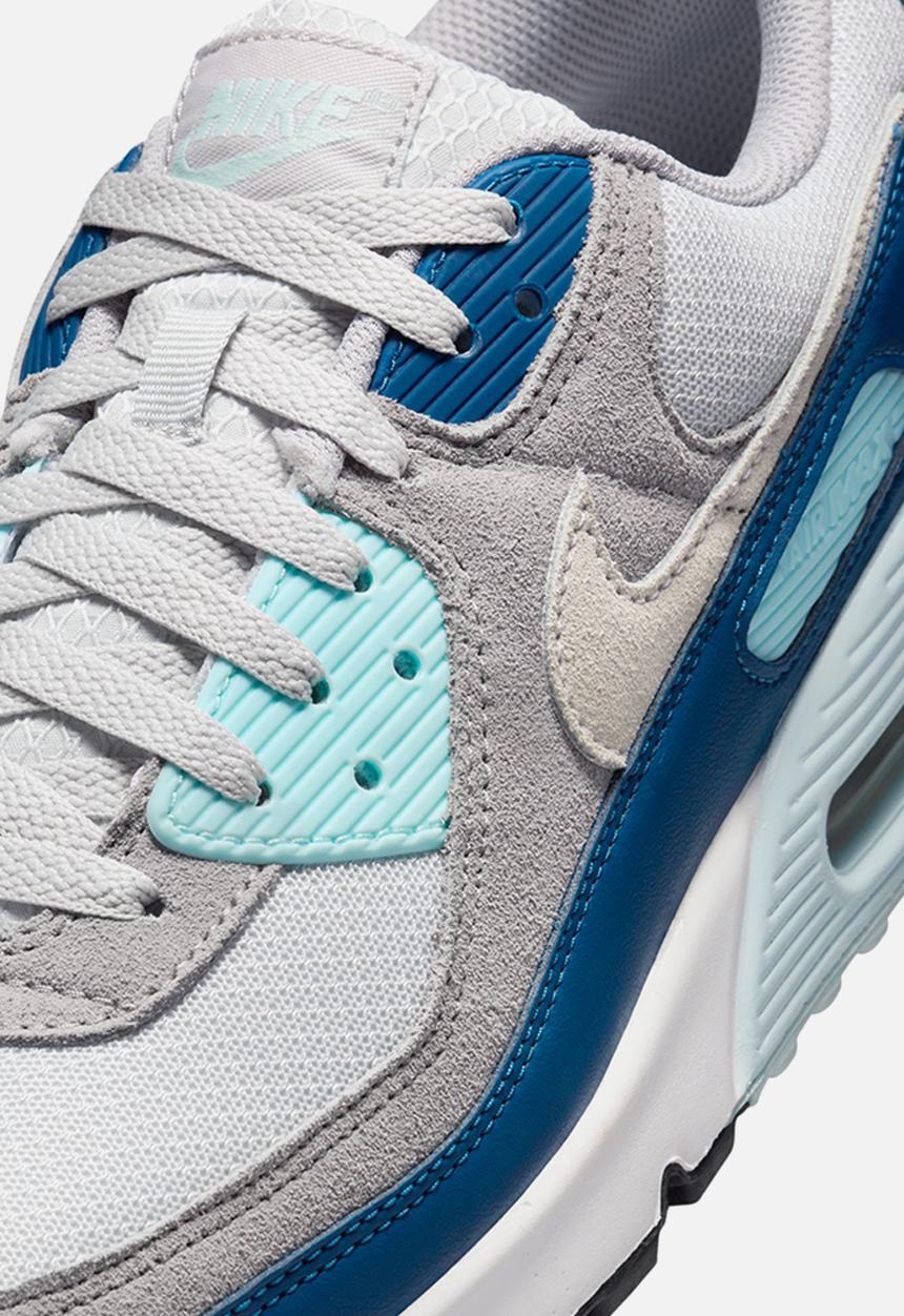 Nike - AIR MAX 90
