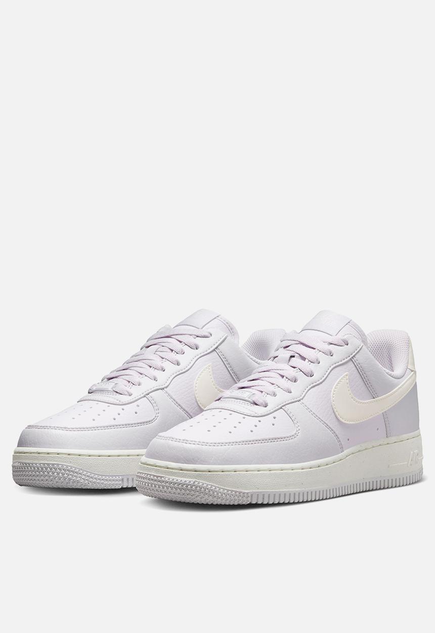 Nike - Air Force 1 '07 SE