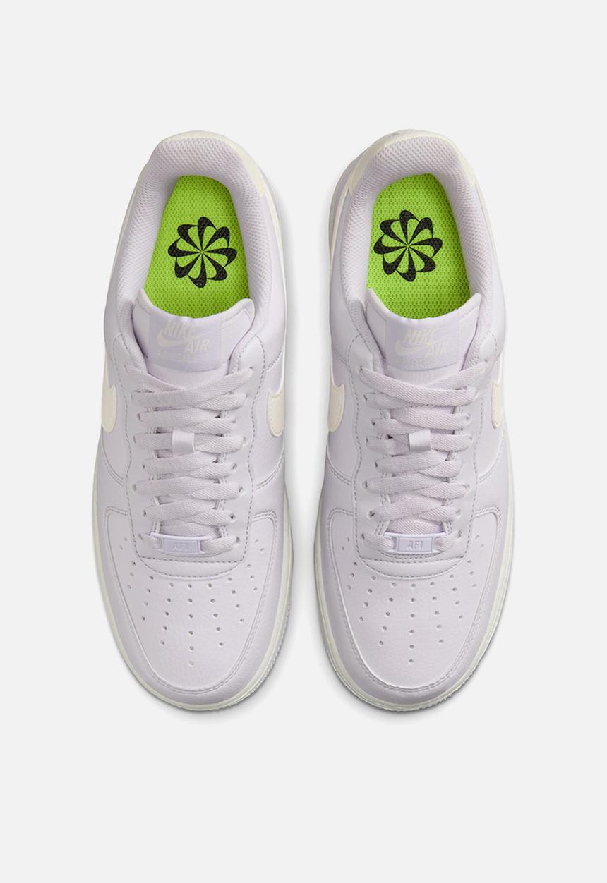 Nike - Air Force 1 '07 SE