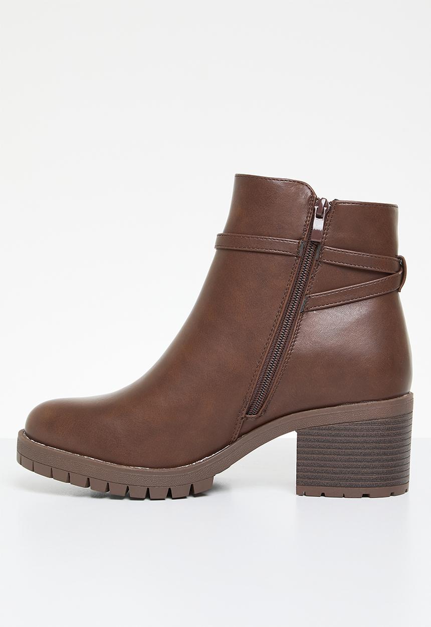 Madison® - Farah block heel boot - brown