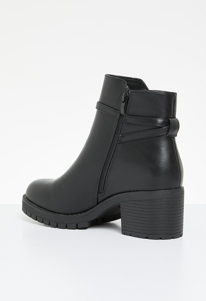 Madison® - Farah block heel boot - black