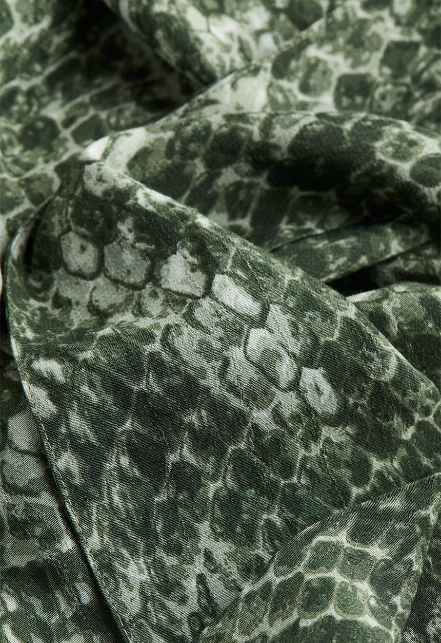 H&M - Patterned tie-belt dress - dark green & snakeskin-patterned