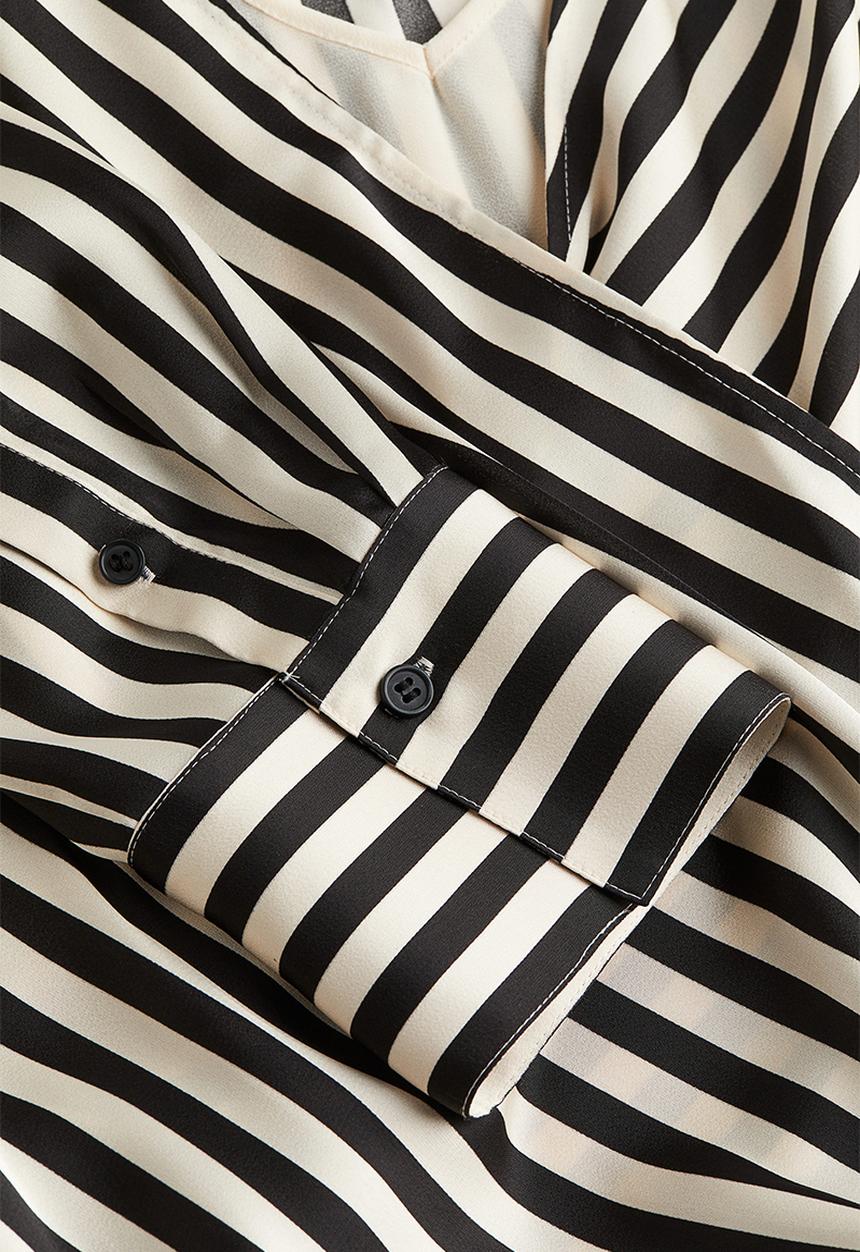 H&M - Wrapover satin blouse - black striped