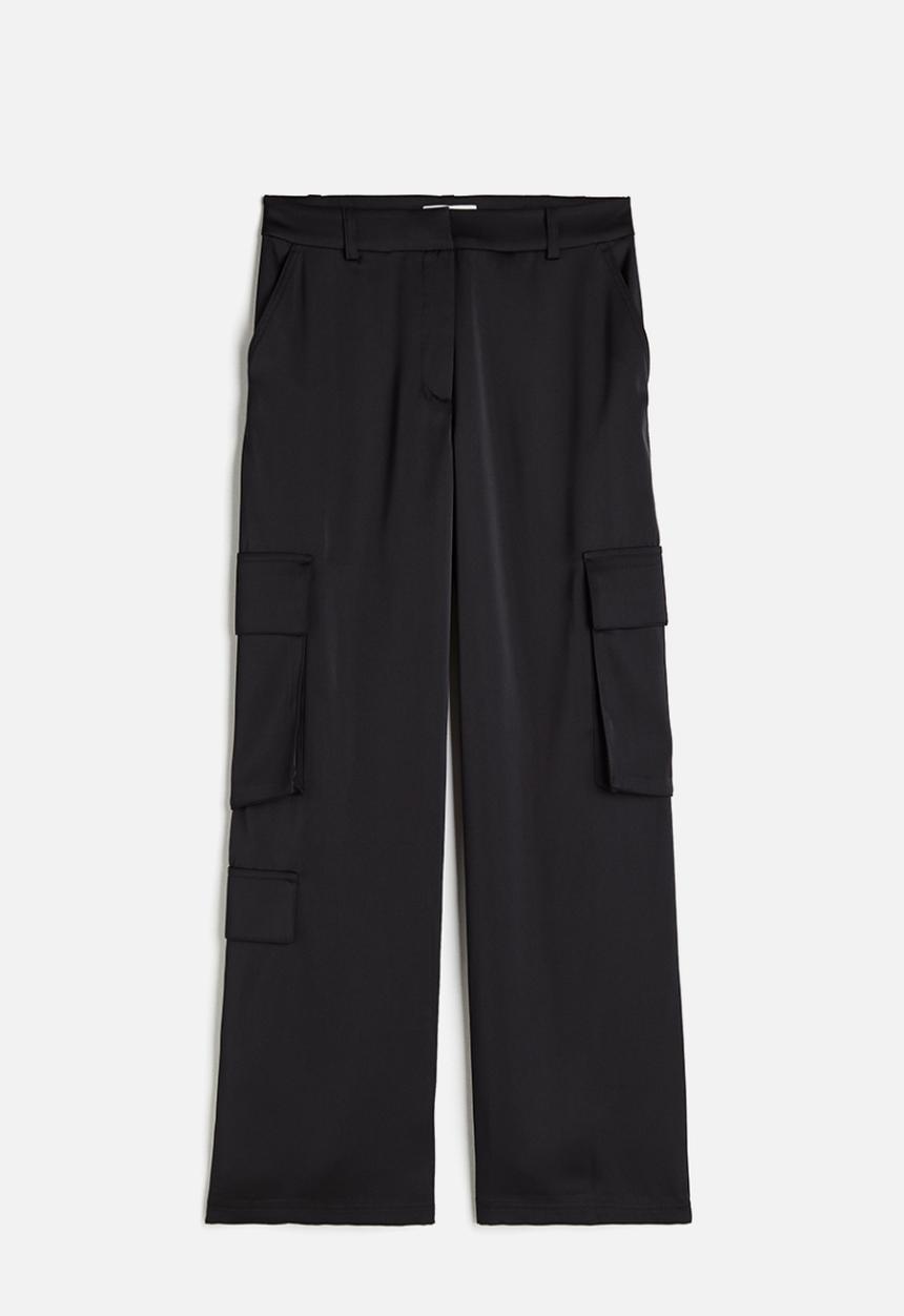 H&M - Satin cargo trousers - black
