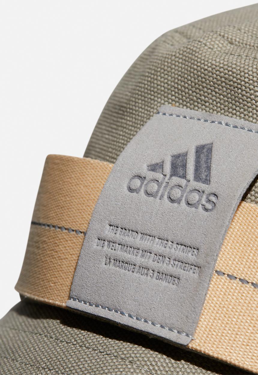 adidas Performance - Must Haves Seasonal Bucket Hat - Silpeb