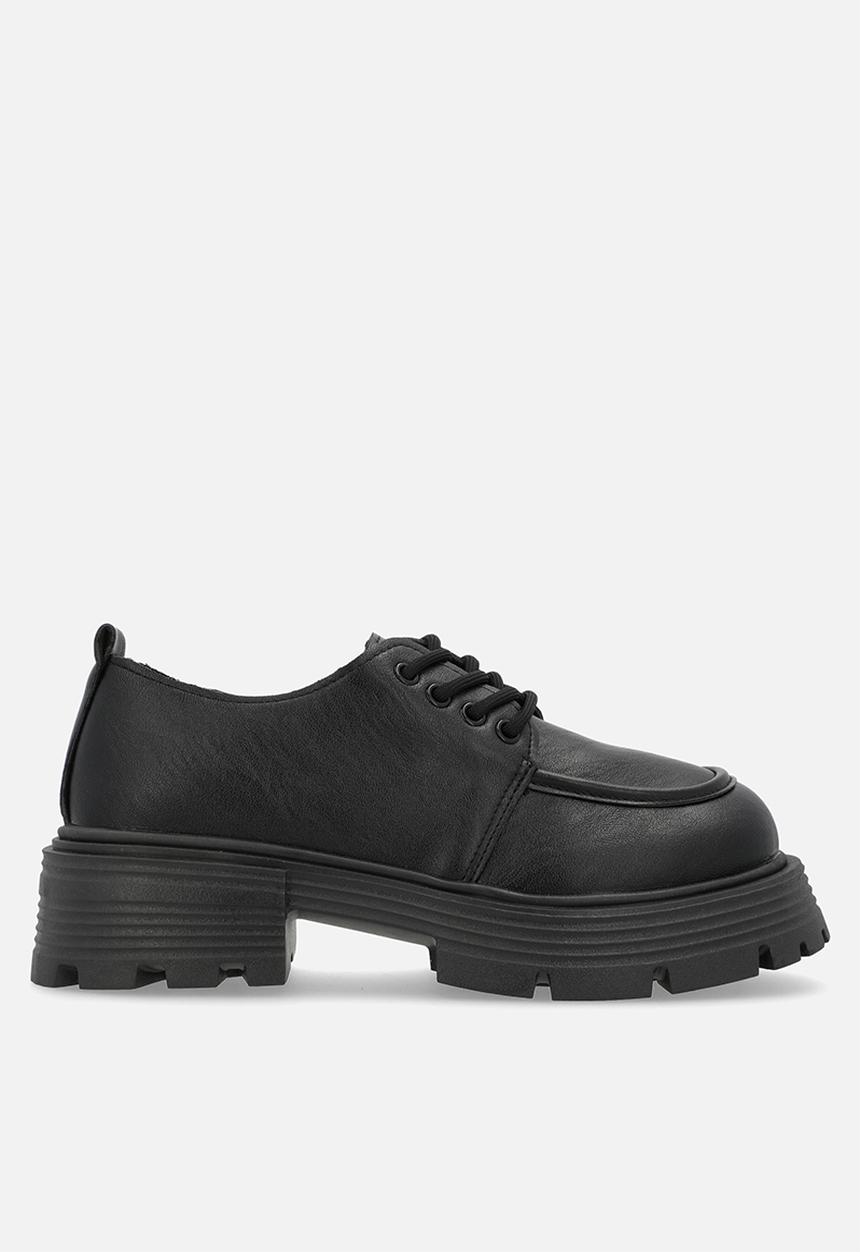 Superbalist - Yana brogue - black