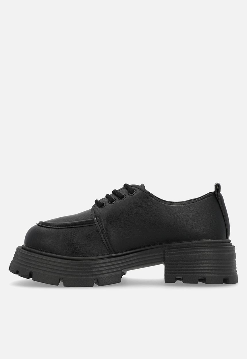 Superbalist - Yana brogue - black