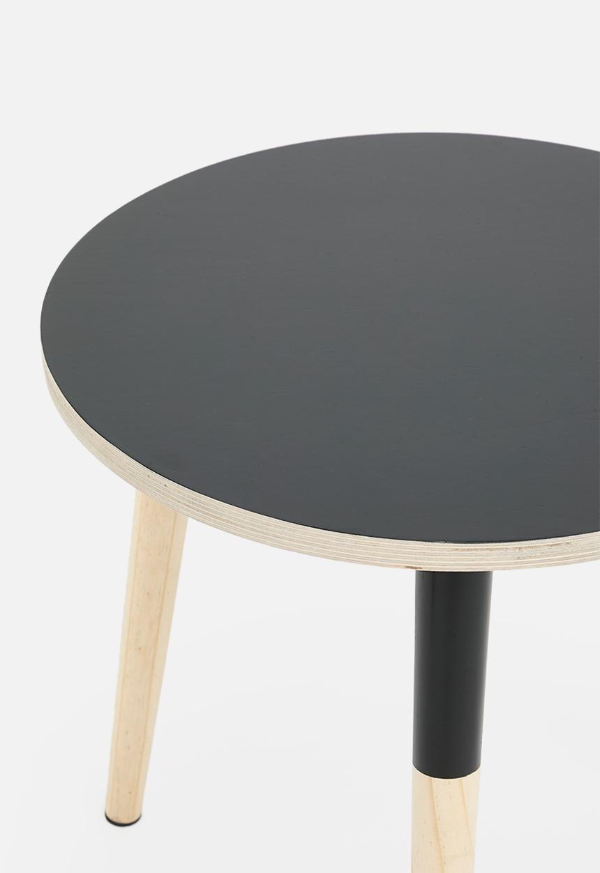 Native Decor - Birch round side table - Black