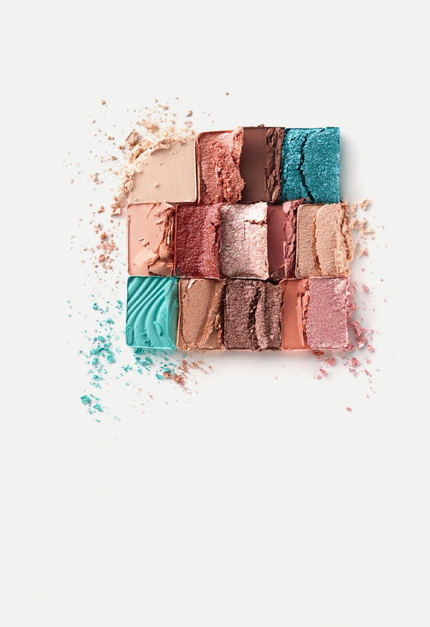 Catrice - Coral Crush Slim Eyeshadow Palette - Under the Sea 030