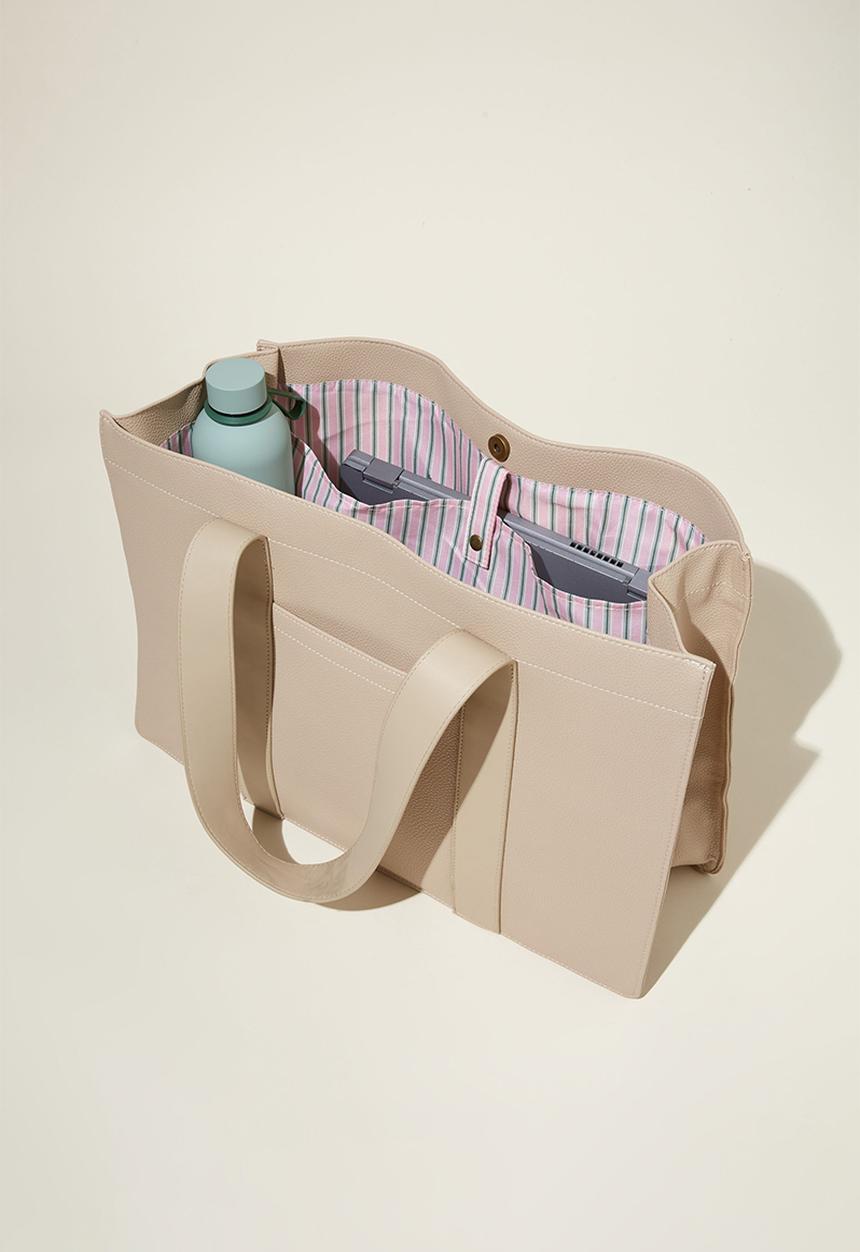 Rubi - The stand by tote - chocolate pebble