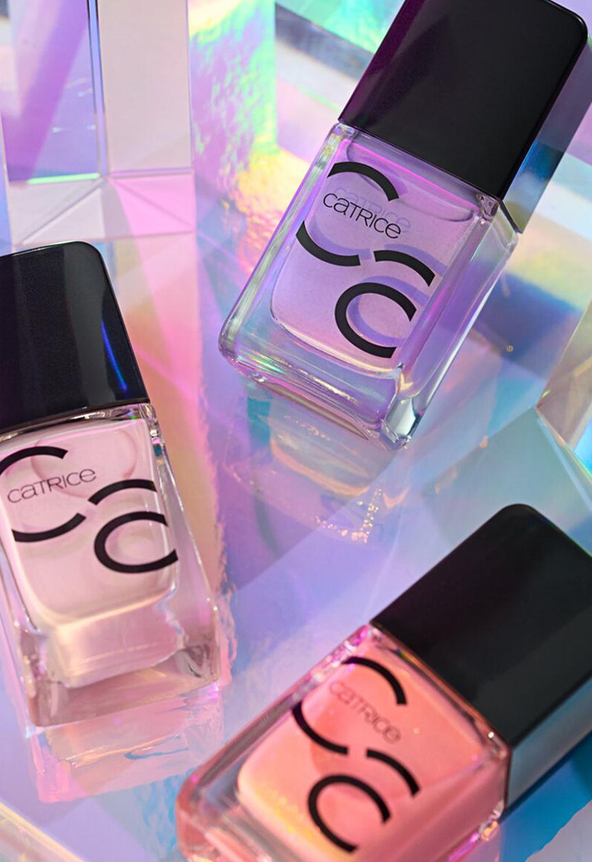 Catrice - ICONAILS Gel Lacquer Partner in Wine 127