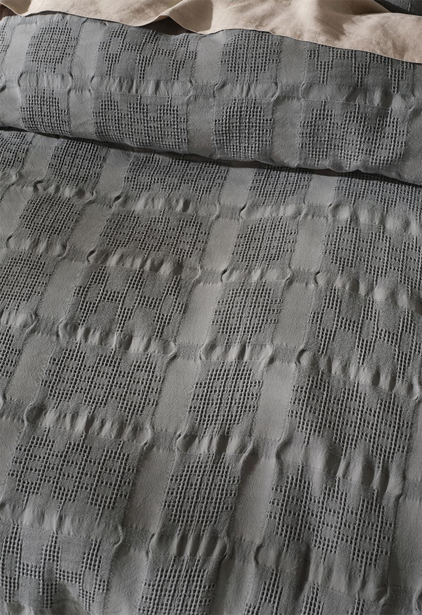 Linen House - Seren duvet cover set - shadow