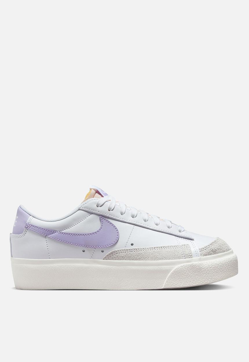 Nike - Nike Blazer Low Platform