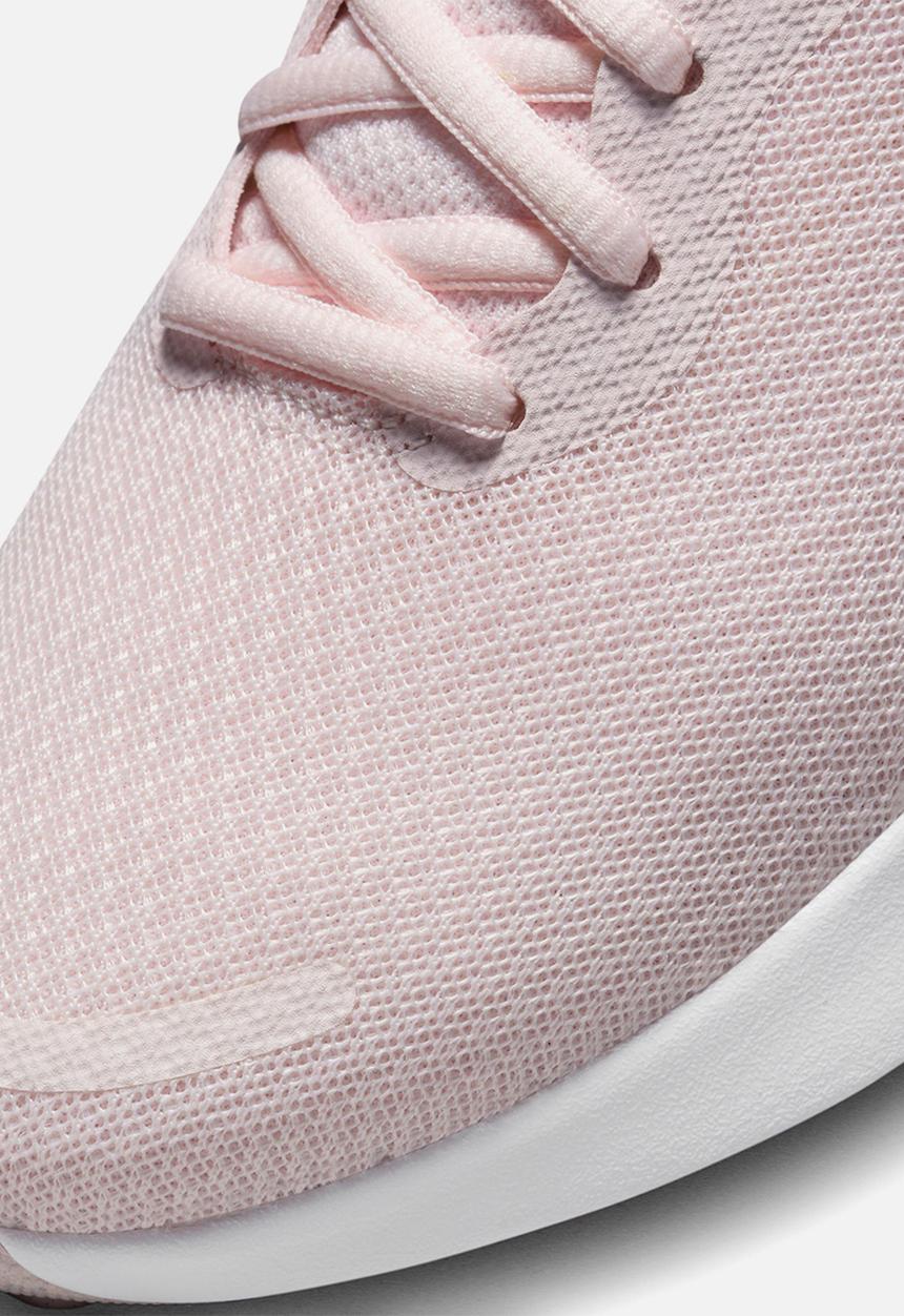 Nike - Nike Revolution 7