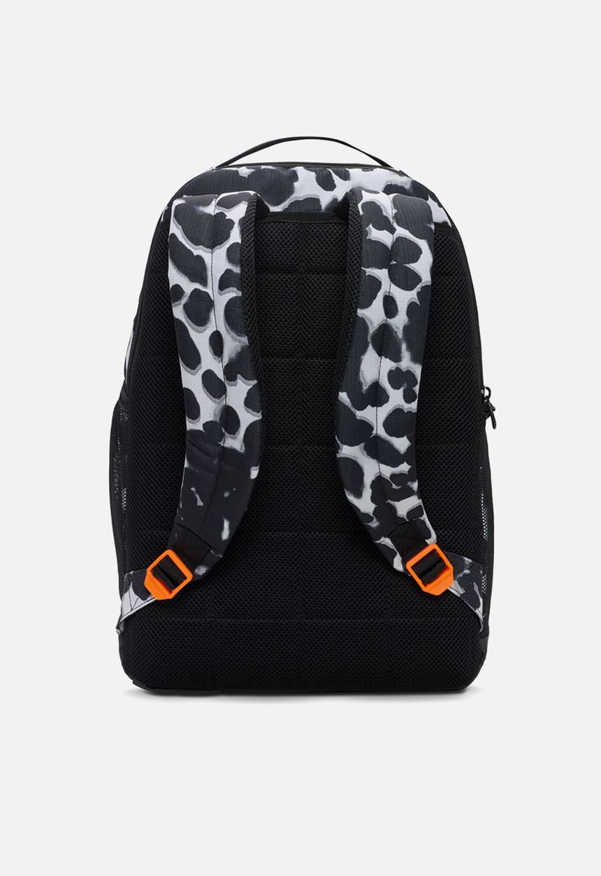 Nike - Backpack (Medium, 24L) -LT SMOKE GREY/BLACK/TOTAL ORANGE