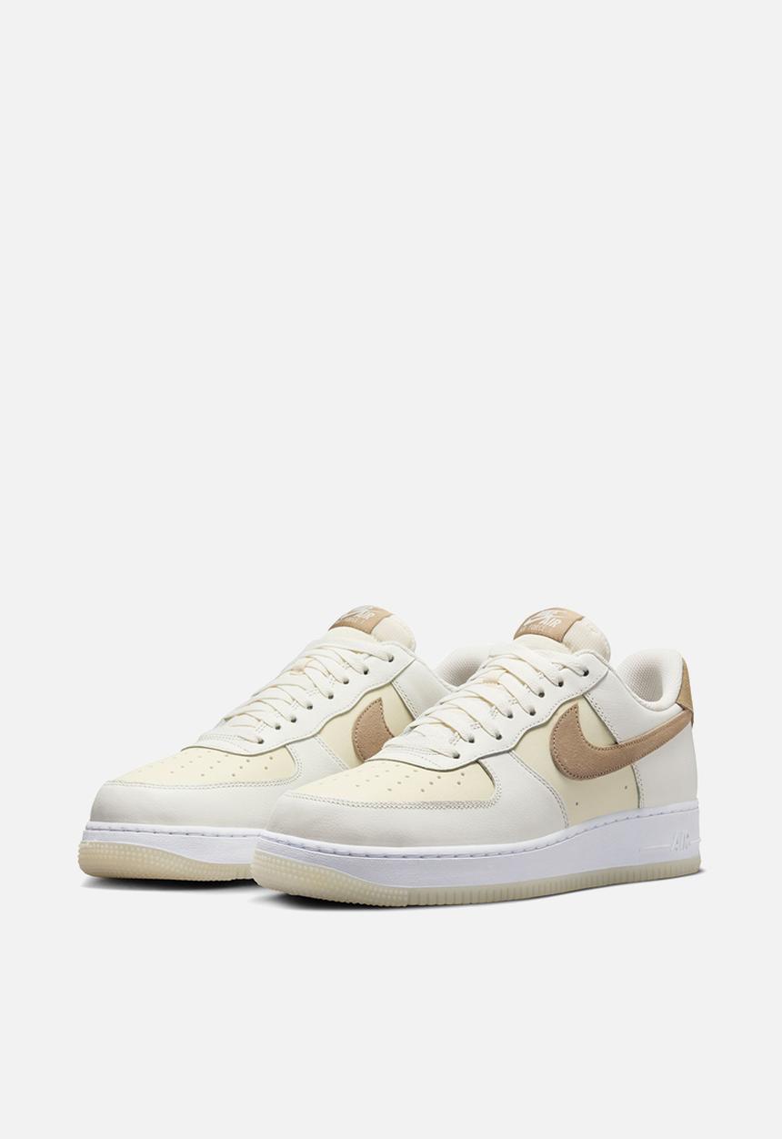 Nike - Nike Air Force 1 '07 LV8