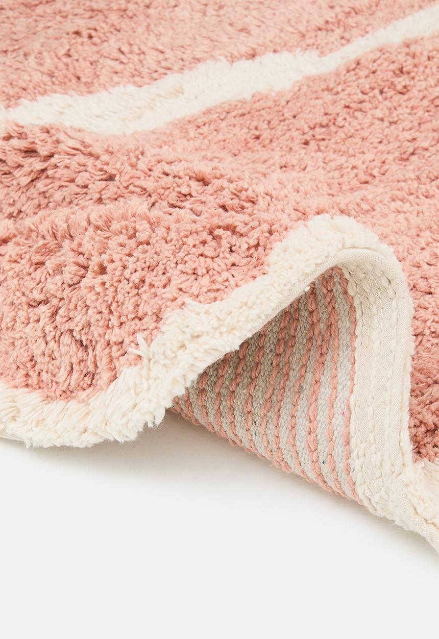 Sixth Floor - Enchanted tufted rug - peach 