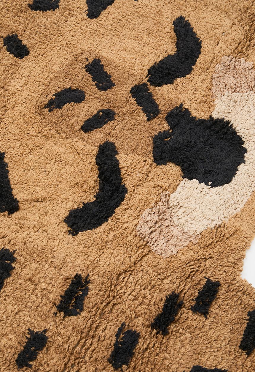 Sixth Floor - Delilah tufted rug - neutral 