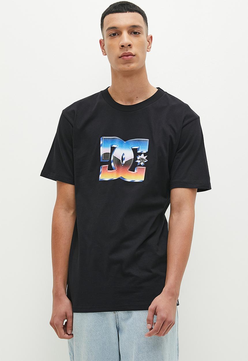 DC - Chrome star short sleeve - black garment dye 