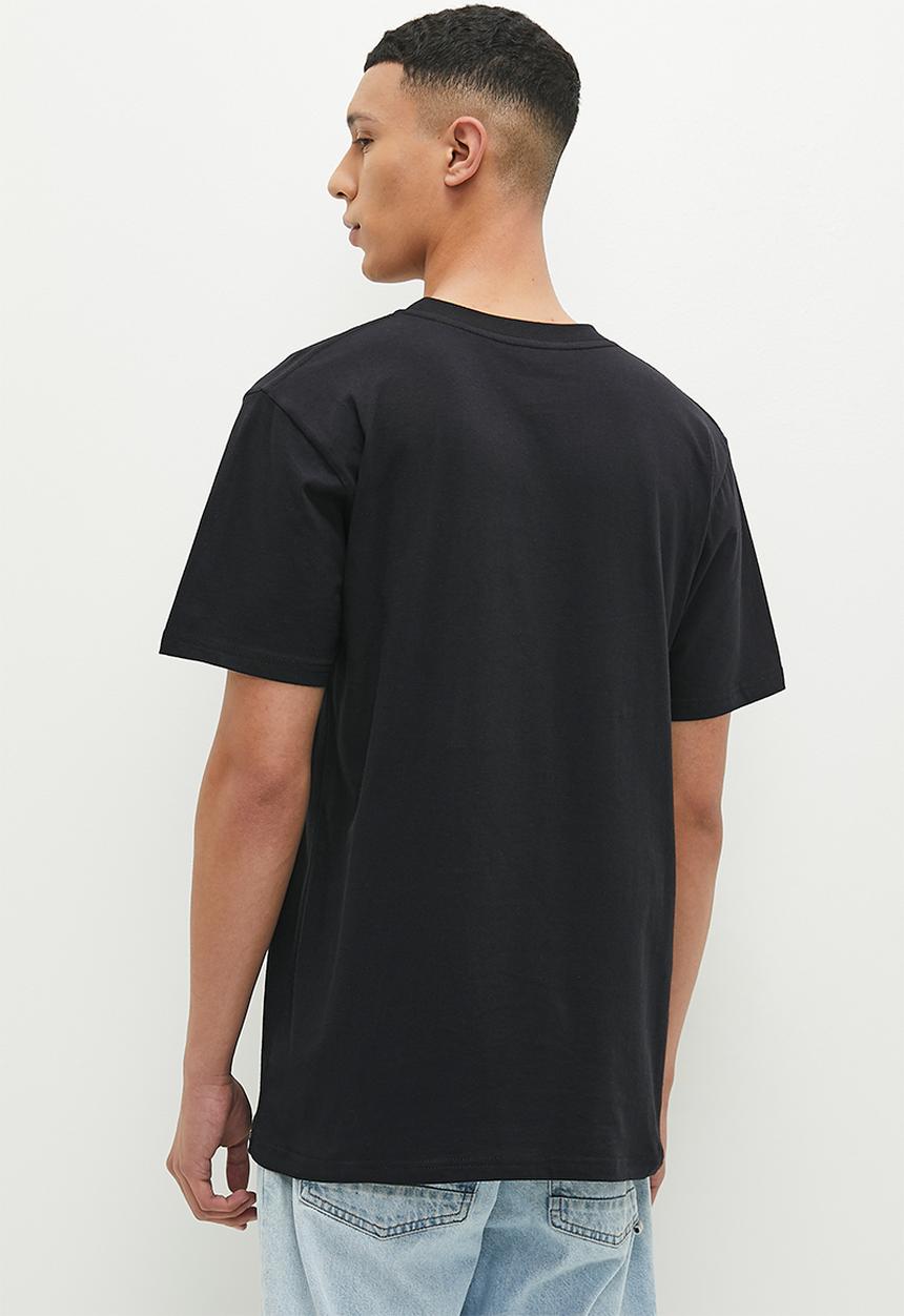 DC - Chrome star short sleeve - black garment dye 