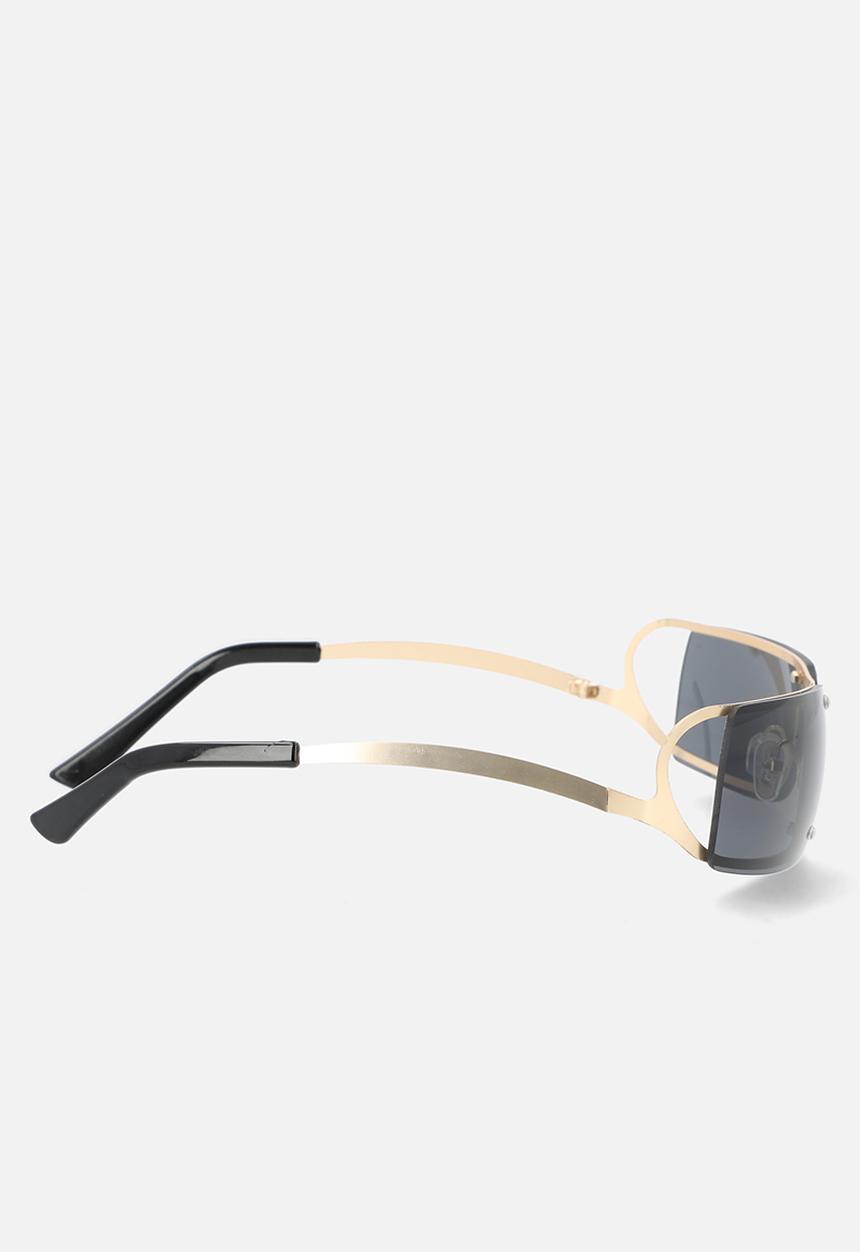 Superbalist - Cassie rectangle sunglasses - black