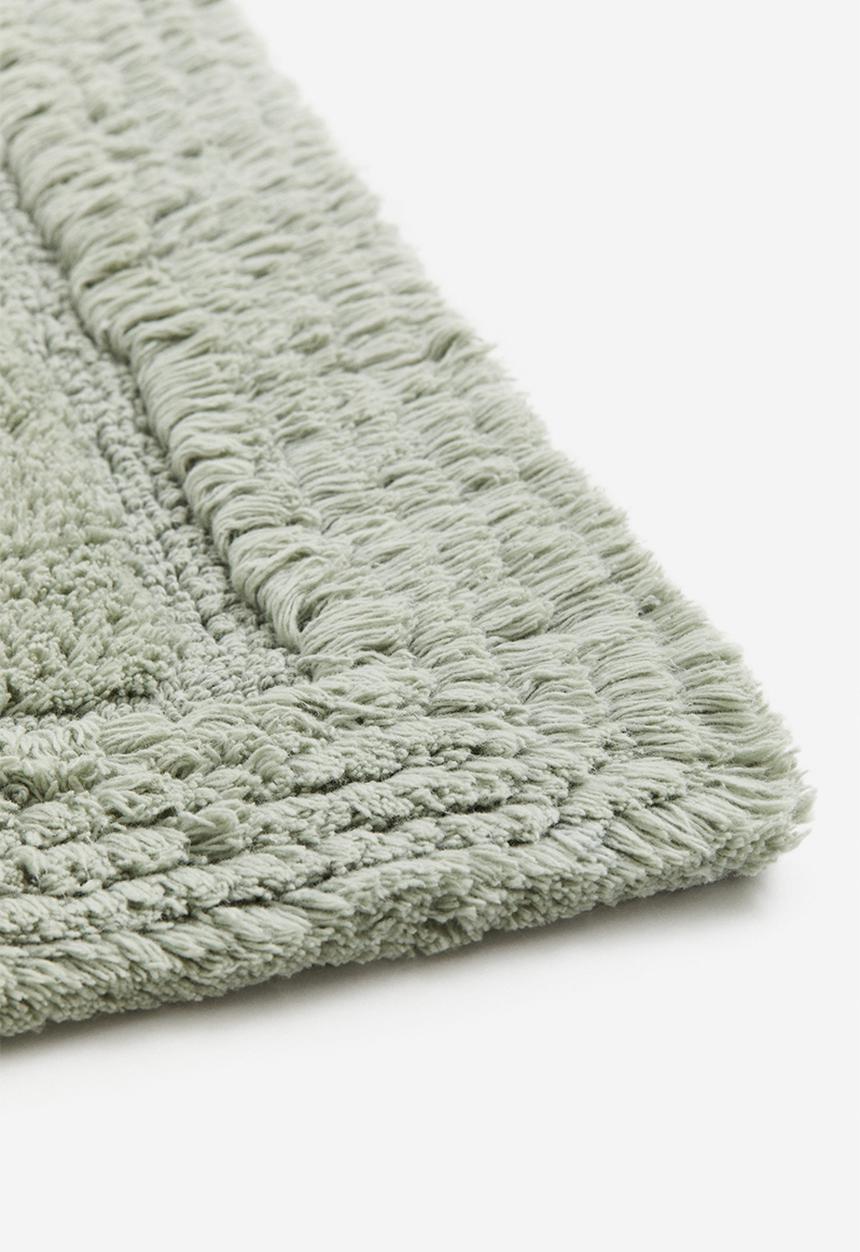 H&M - Tufted cotton bath mat - light green