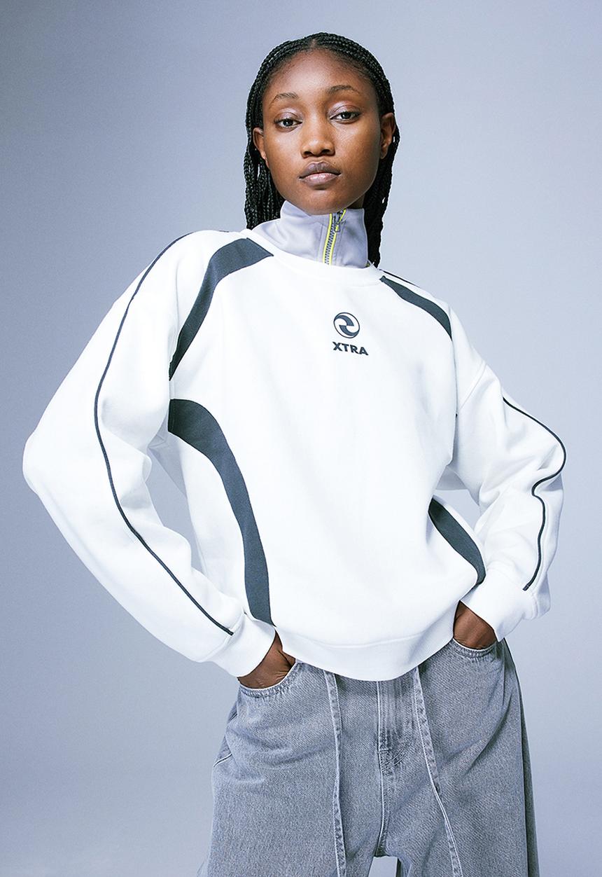 H&M - Motif-detail sweatshirt - white & xtra
