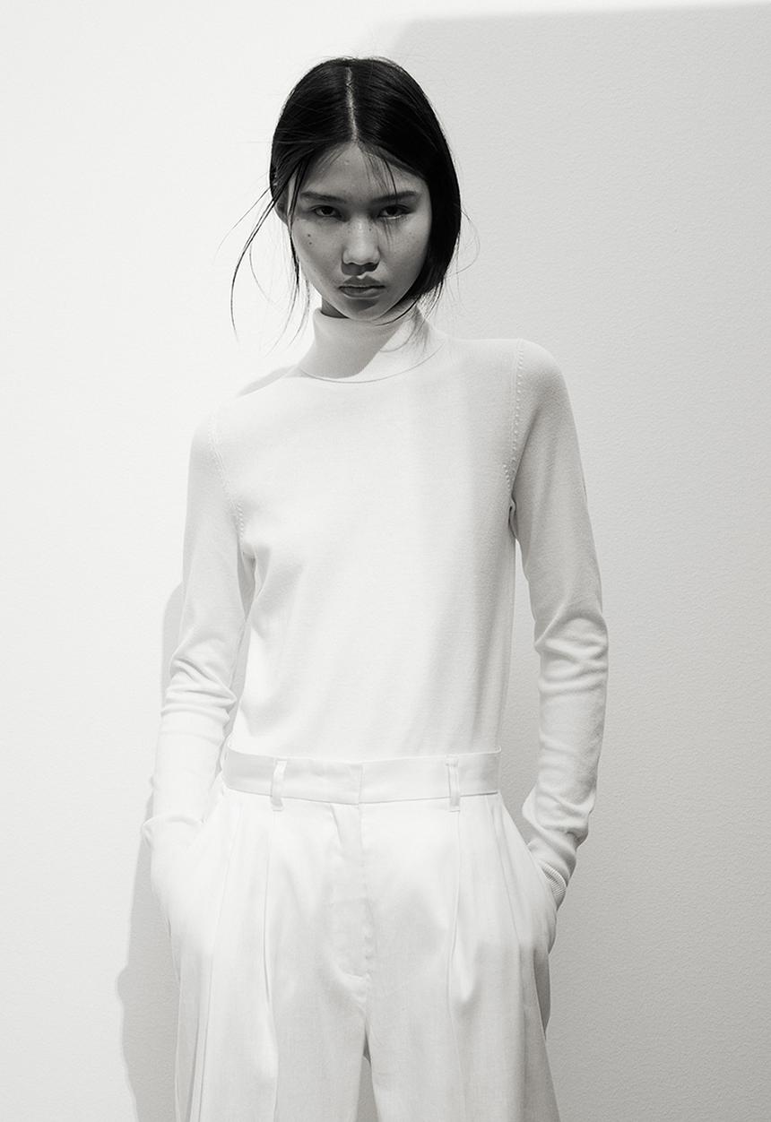 H&M - Polo-neck jumper - white