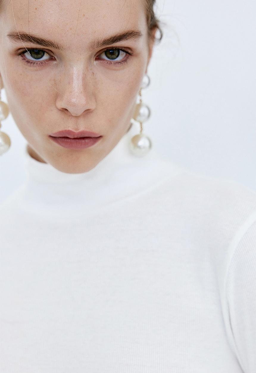 H&M - Ribbed polo-neck top - white