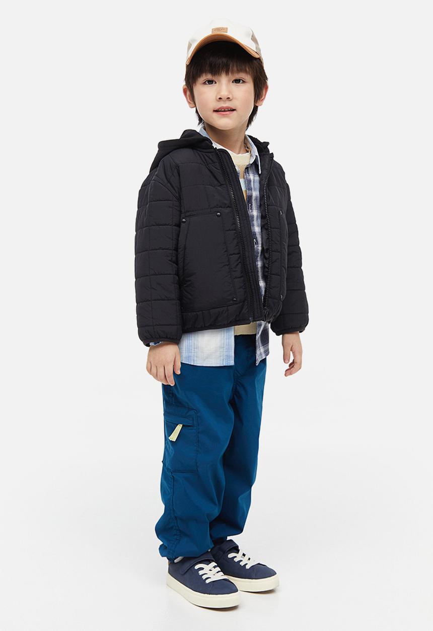 H&M - Quilted jacket with a hood - black