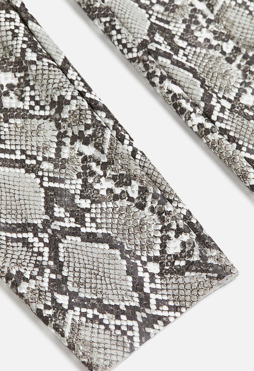 H&M - Crocodile-patterned leggings - white,multi,grey