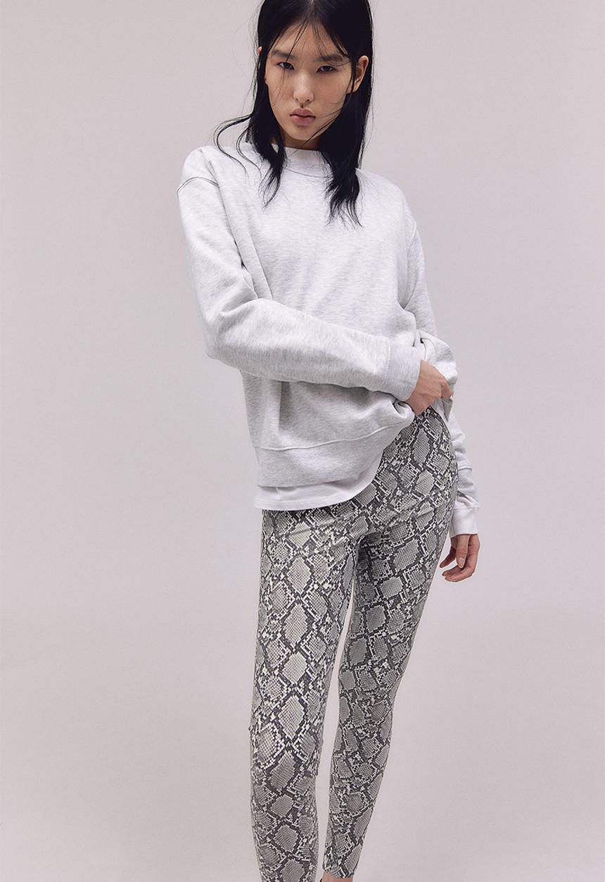 H&M - Crocodile-patterned leggings - white,multi,grey