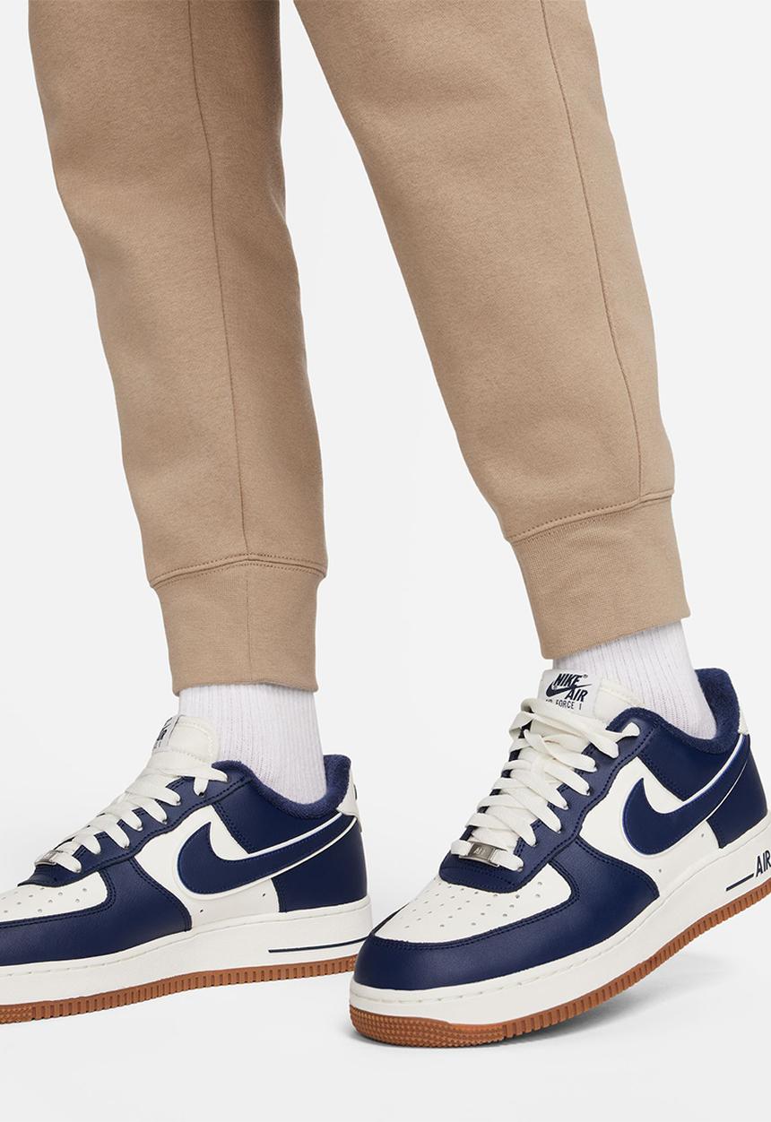 Nike - NSW Club Fleece Joggers - khaki/khaki/white