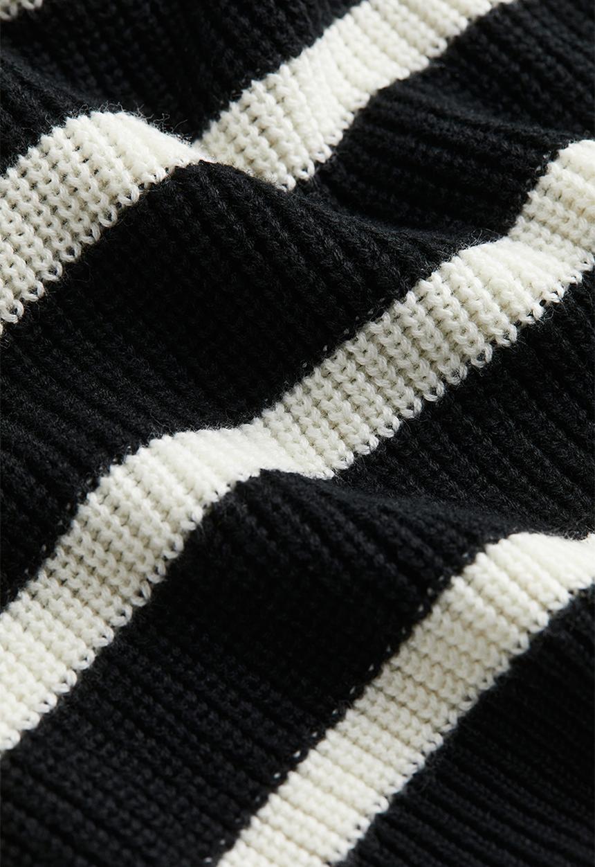 H&M - Textured-knit jumper - black & striped