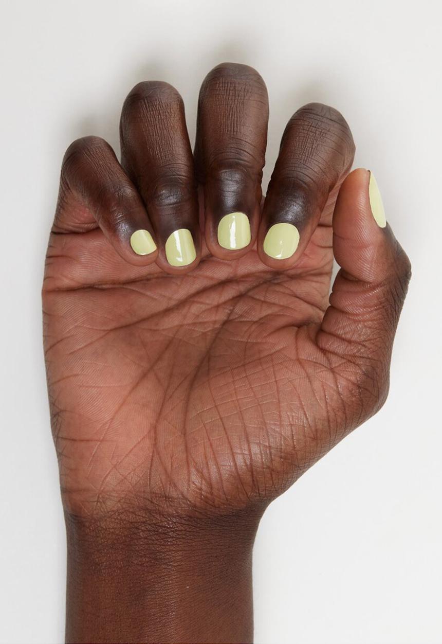 essence - Gel Nail Colour - 49 Save Water Drink Lime