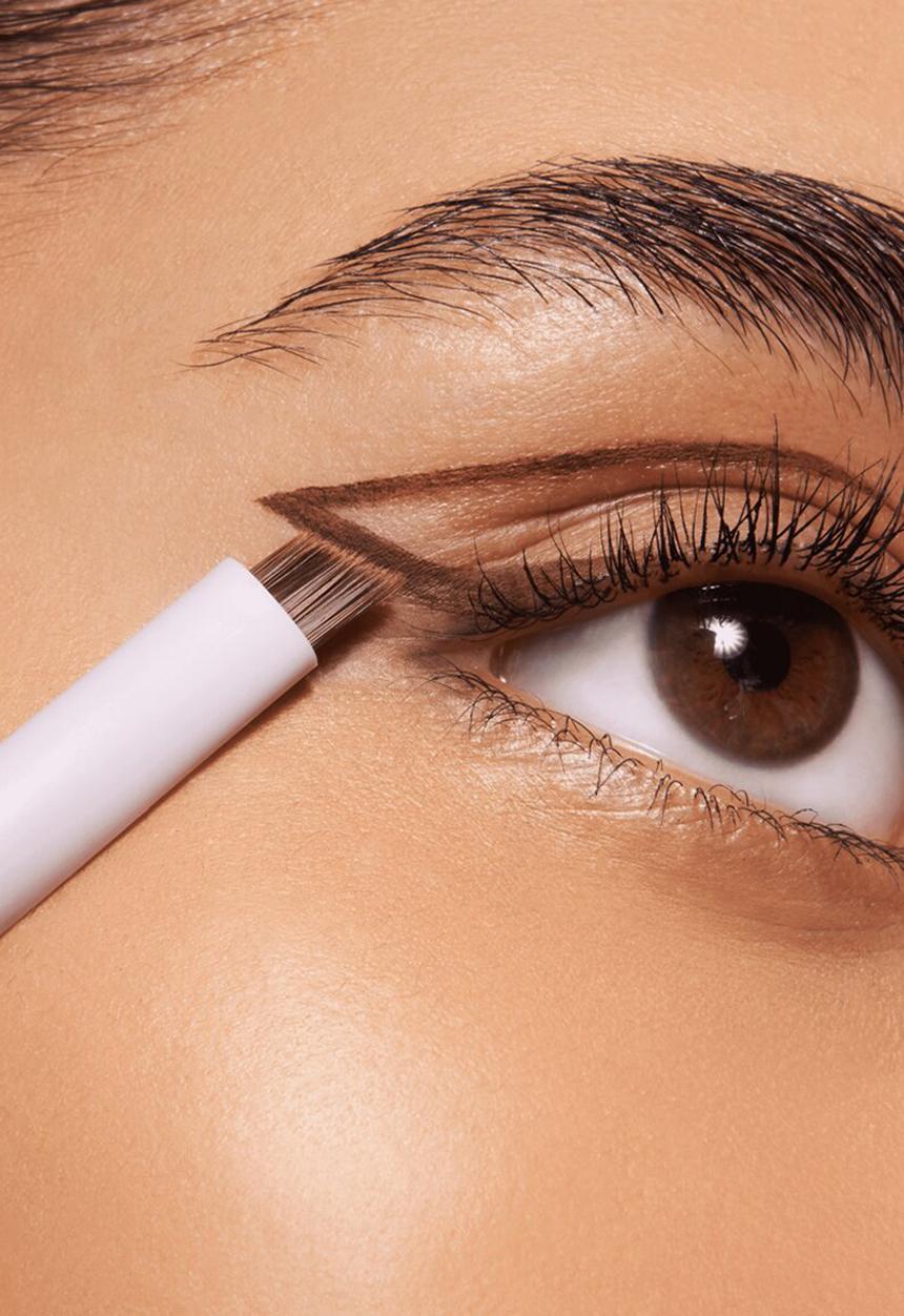 essence - Eyeliner Brush 01