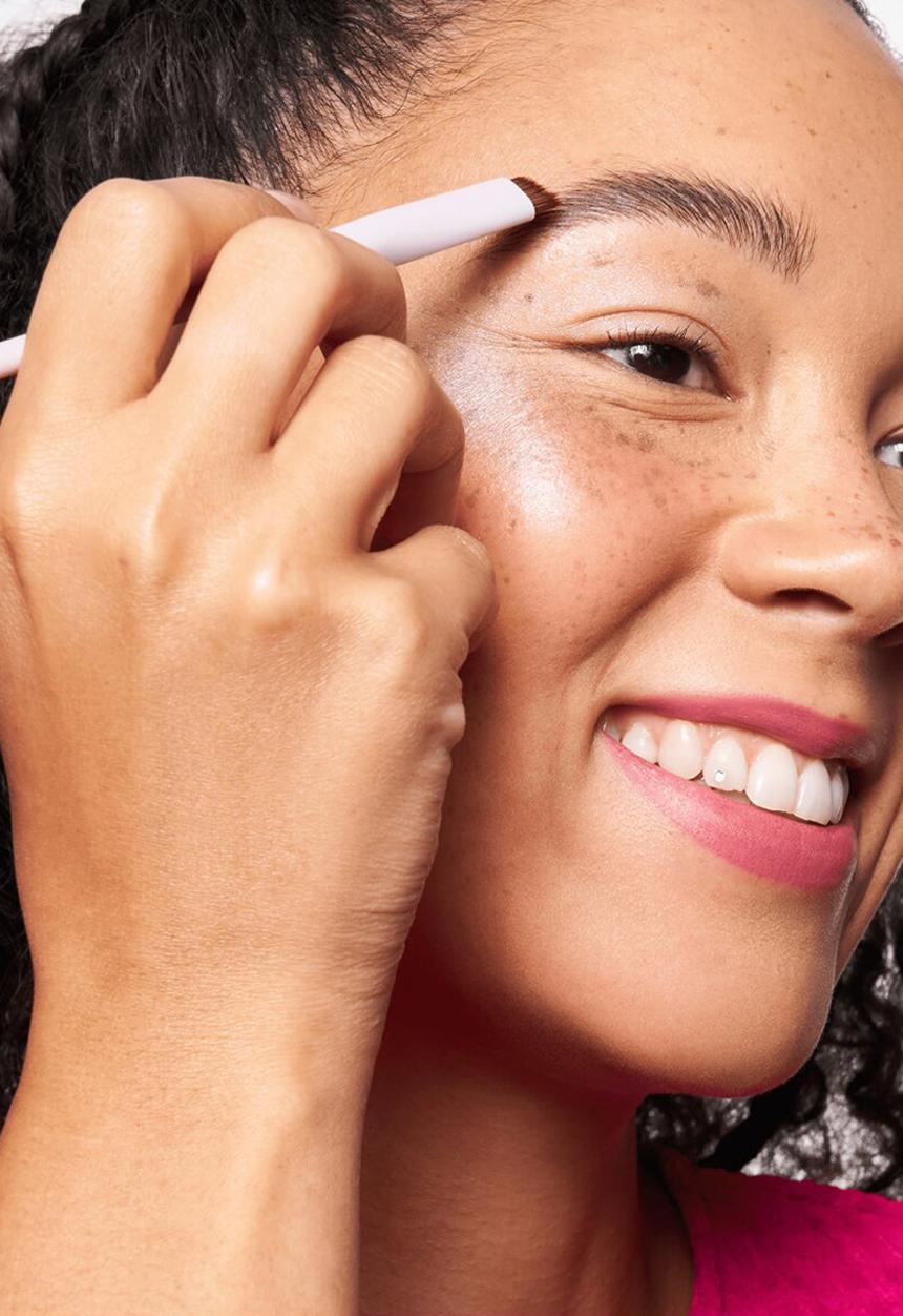essence - Brow Brush 01