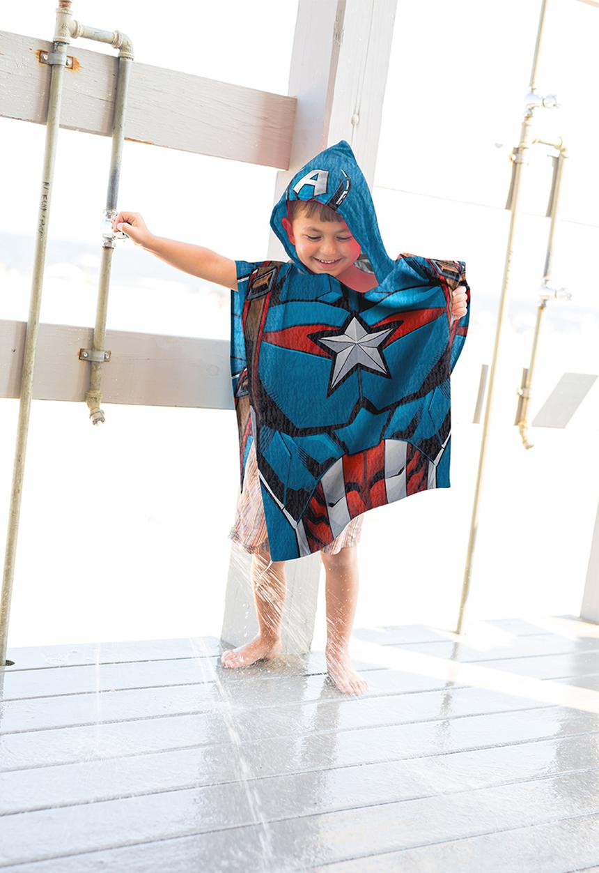 Disney - Marvel Avengers - Captain America Standard Hooded Towel