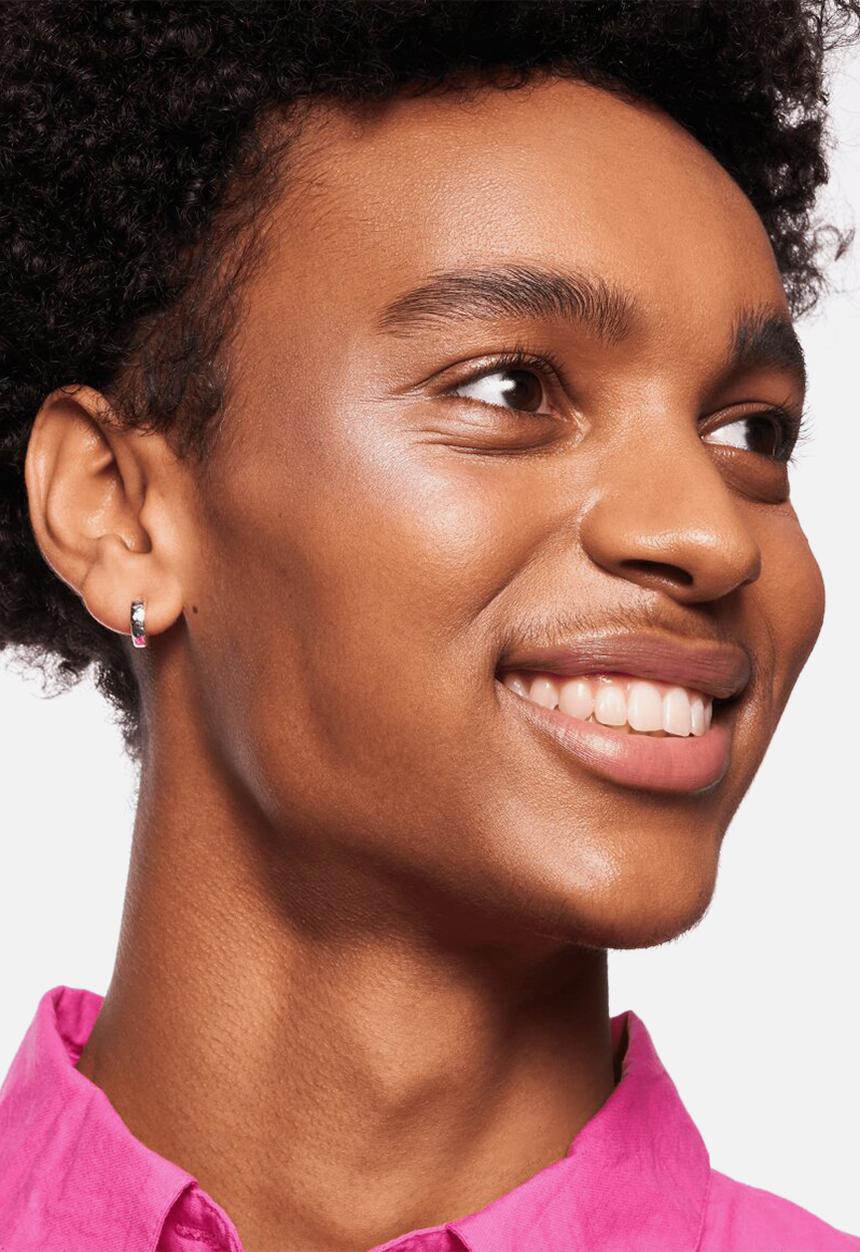 essence - The Slim Stick - 102 Over The Nude