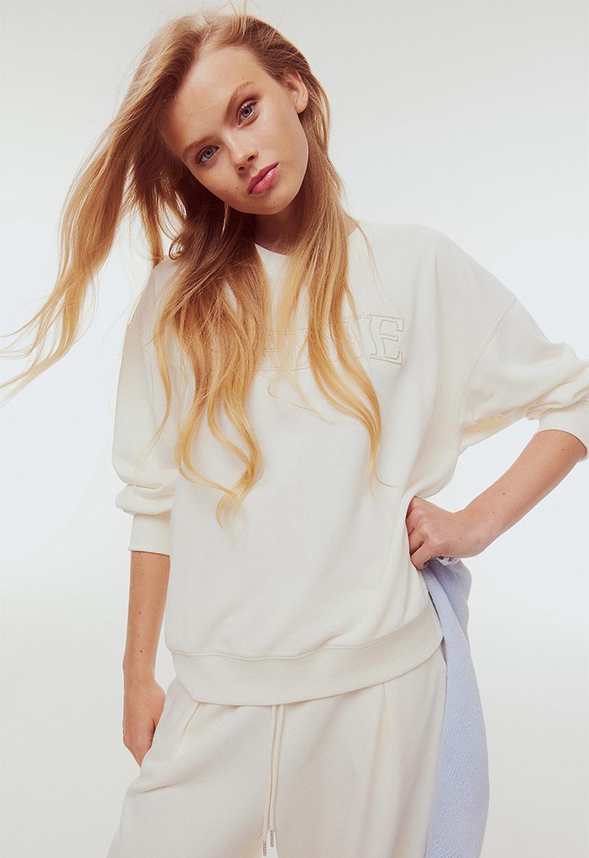 H&M - Embroidered sweatshirt - cream & shine