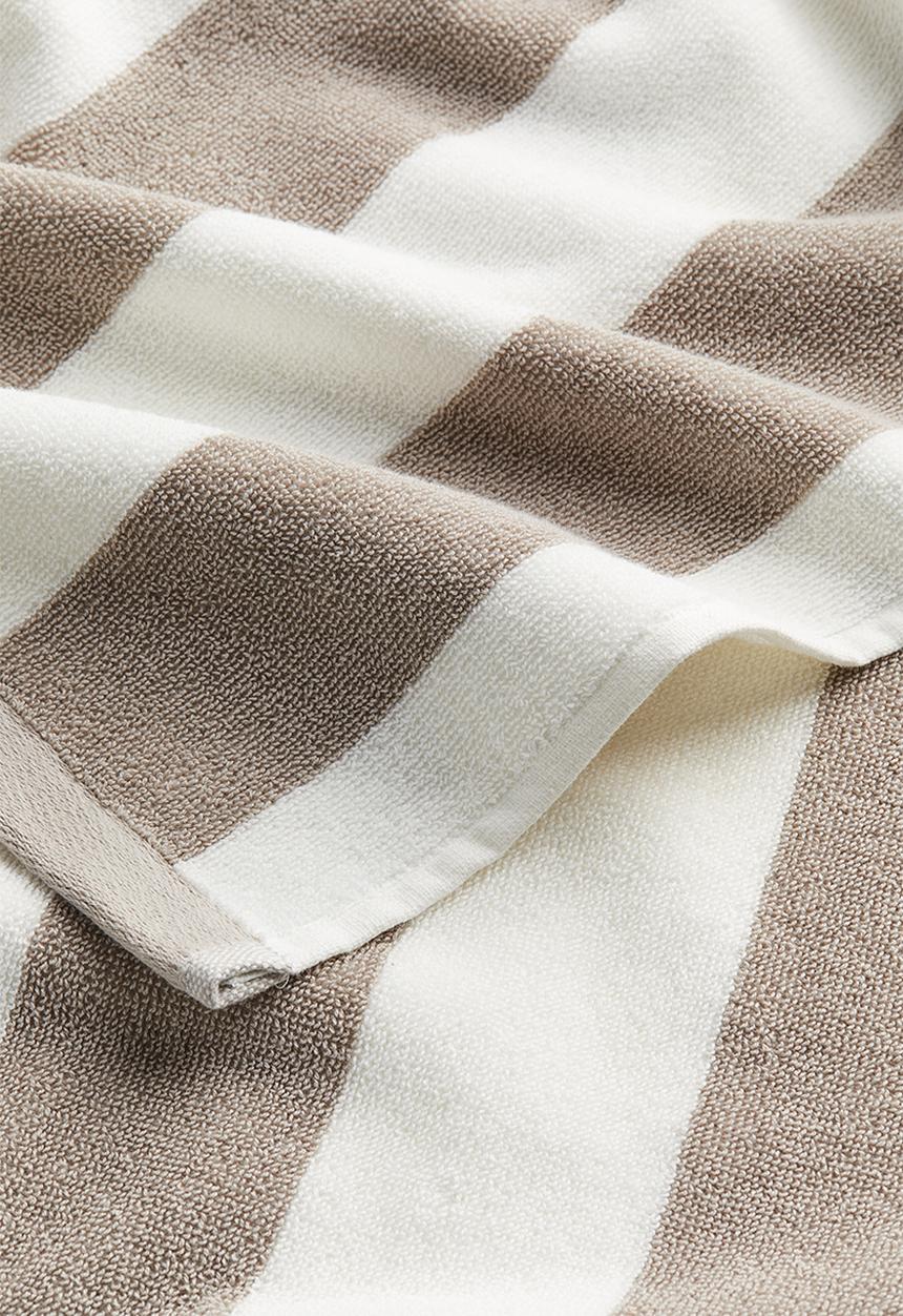 H&M - Bath towel - beige/striped