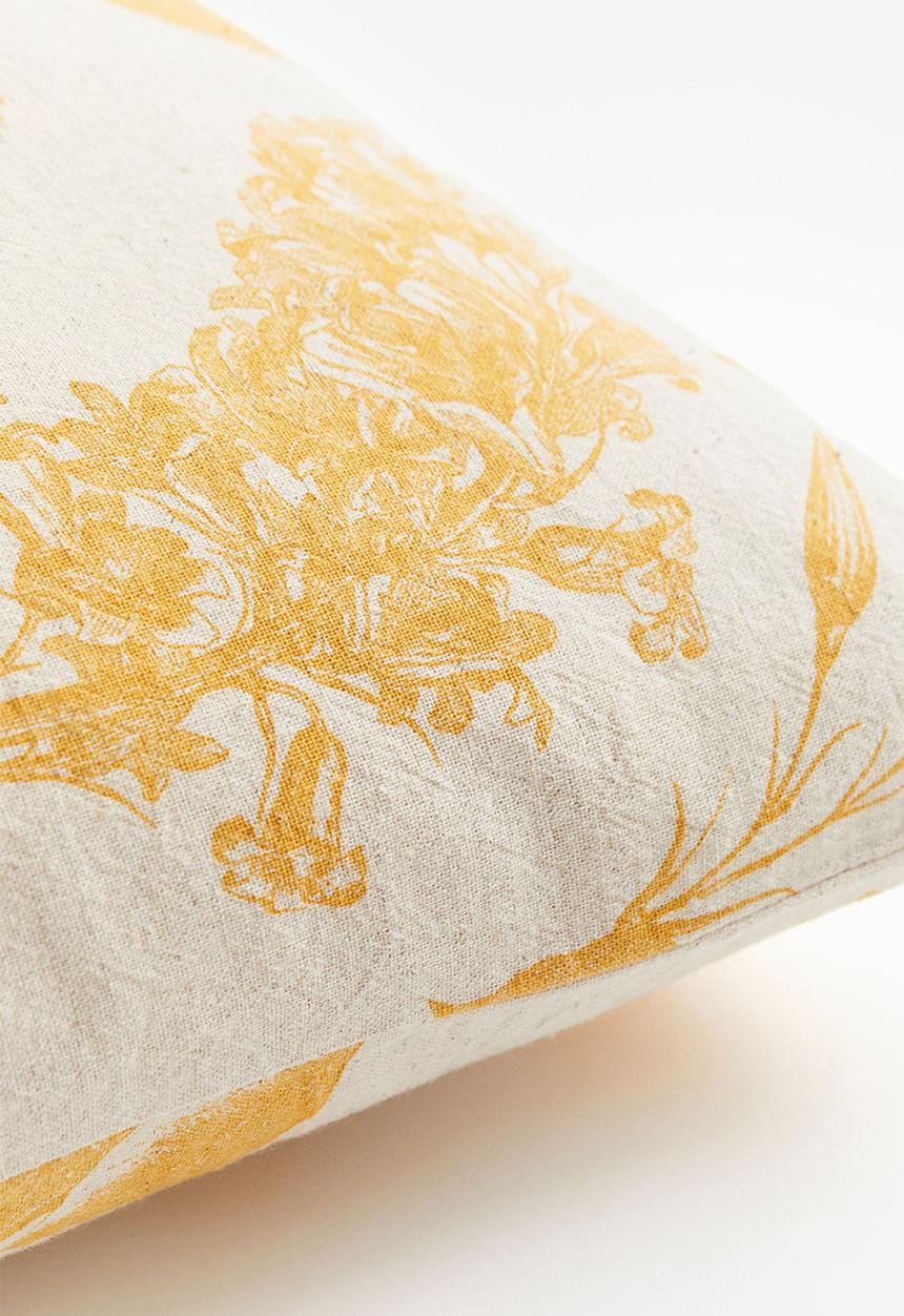 H&M - Patterned cushion cover - light beige/yellow