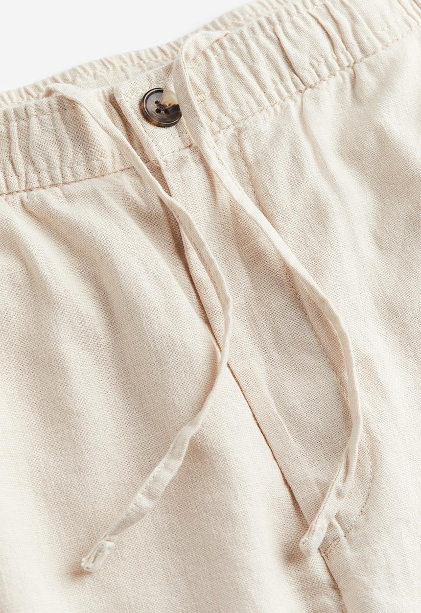 H&M - Regular fit linen-blend shorts - beige