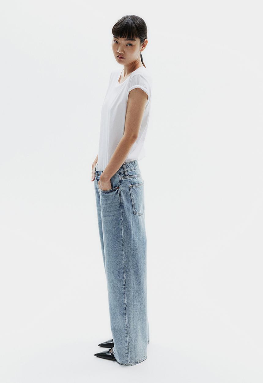 H&M - Wide regular jeans - light denim blue