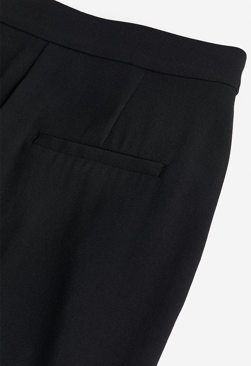 H&M - Slim trousers - black