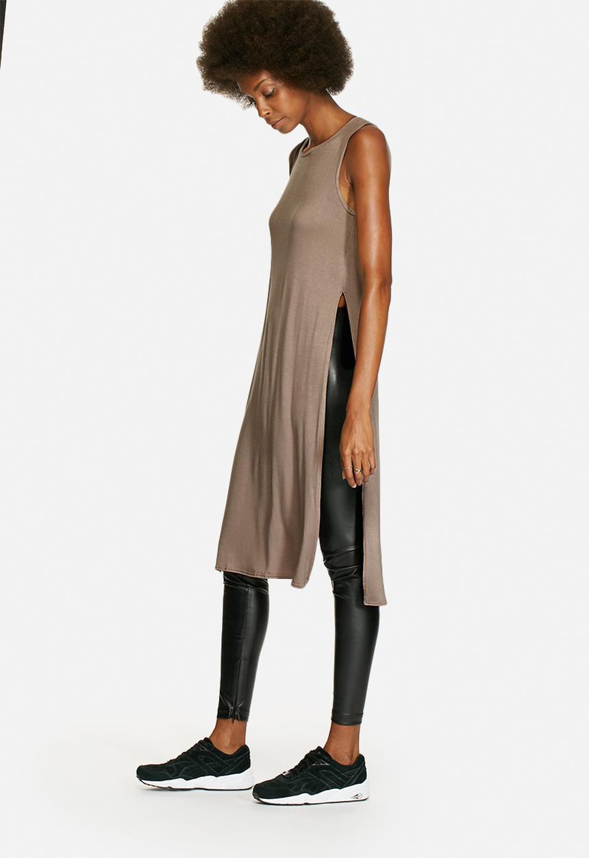 Influence. - Sleeveless Split Side Maxi Top