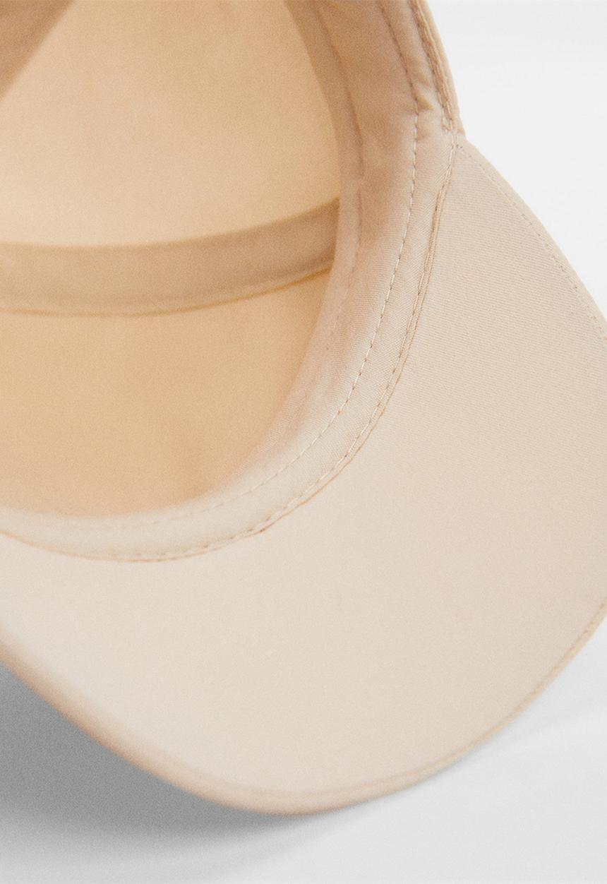MANGO - Cap guagua - sand